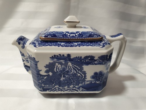 Ringtons wade willow pattern - ringtons,