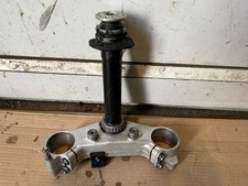 Aprilia Rsv1000 Tuono Bottom