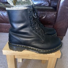 Doc Martens Serena 1460 8 Hole