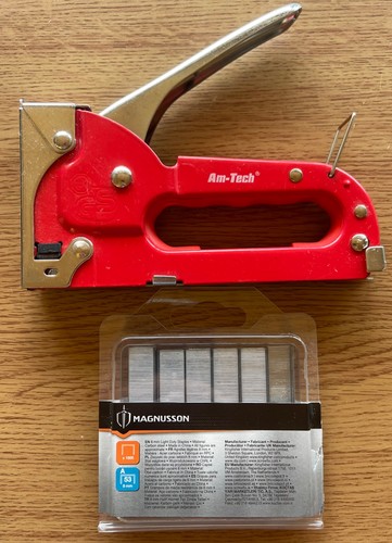 Light duty staple - staple, 4mm