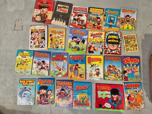 Beano dandy annuals book - &,