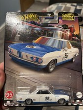Hot Wheels Premium Boulevard