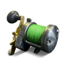 Shimano Torium 14 Baitcaster Reel Very Good Condition with Mustad Case