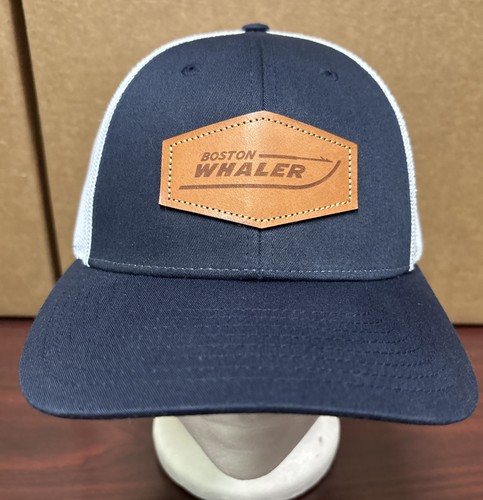 Boston whaler navy blue white - whaler,