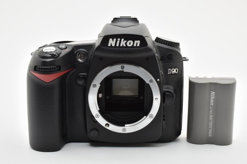 Nikon d90 3mp digital - nikon,