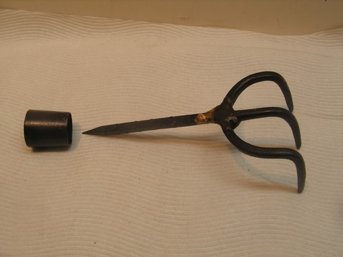 Vintage hand made point - hand,