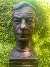 Wedgewood Lester Piggott Bust