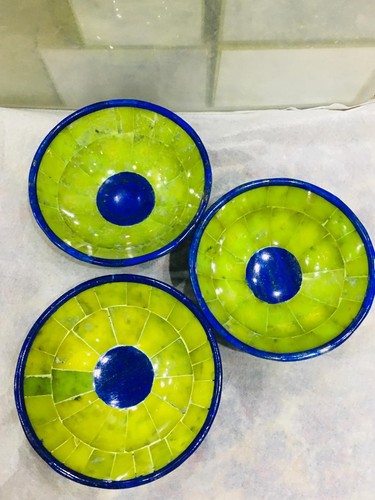 Serpentine and lapis lazuli - serpentine,