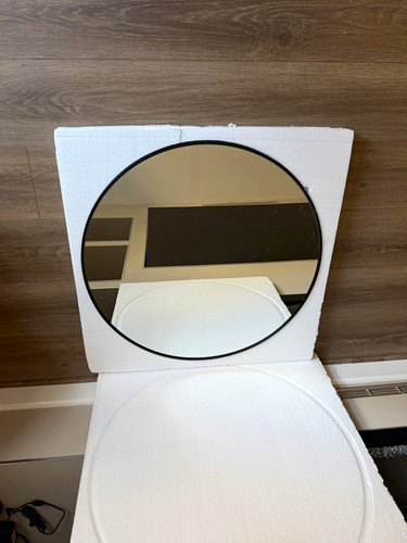 Round wall mirror - wall, 70cm