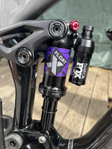 Fox float performance - x, rear
