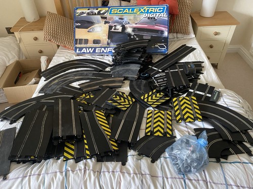 Scalextric digital law - scalextric,