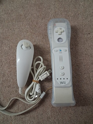 Official nintendo wii remote - nintendo,