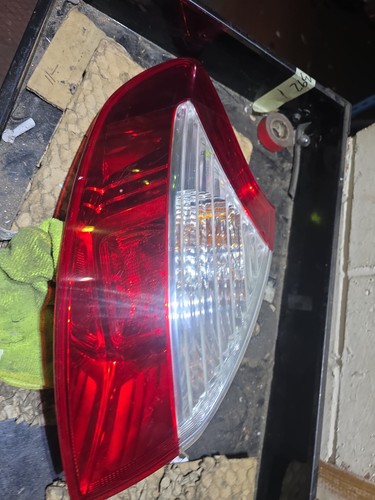Renault megane tail light - renault,