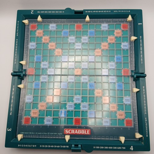 Scrabble game travel deluxe - game,