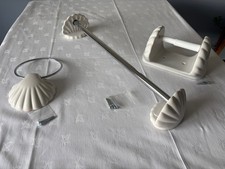 Vintage Scalloped Clamshell