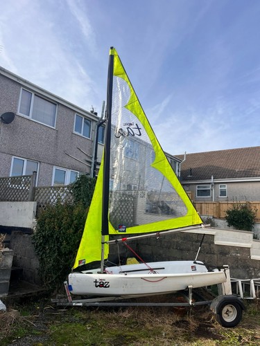 Topper topaz dinghy with - topper,