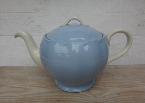 Grindley petal teapot lupin - petal,