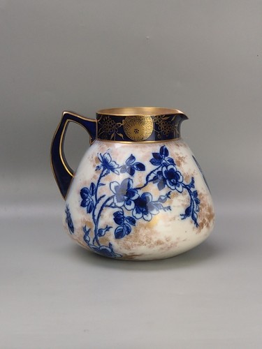 Large royal doulton flow blue - doulton,