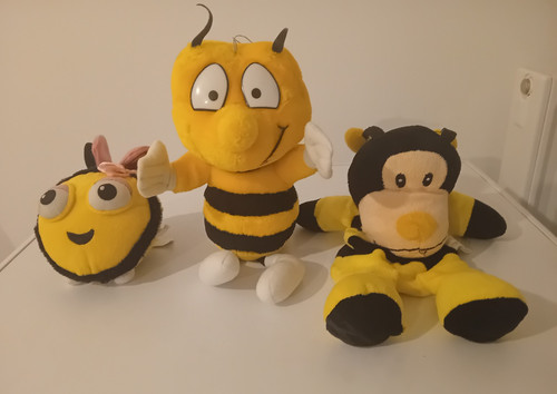 Bundle cute bumble bees - 3,