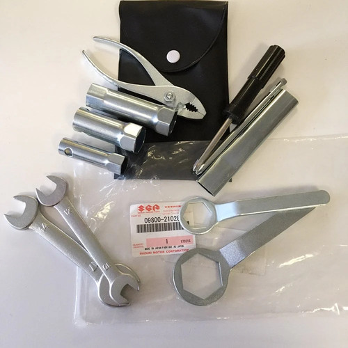 Suzuki genuine part tool set - part,