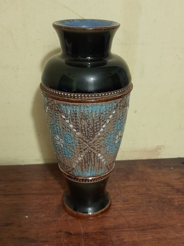 Antique royal doulton vase - royal,