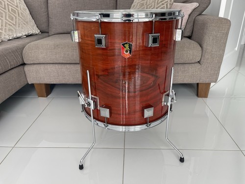 Vintage eddie ryan floor - 18”,