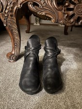 Trippen Woman’s black