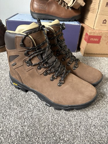 Mountain warehouse odyssey - warehouse,