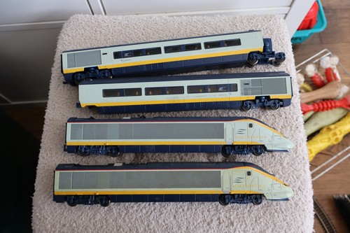 Hornby eurostar locomotive - eurostar,