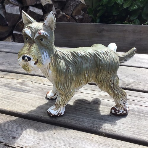 Old vintage painted cast iron - painted,