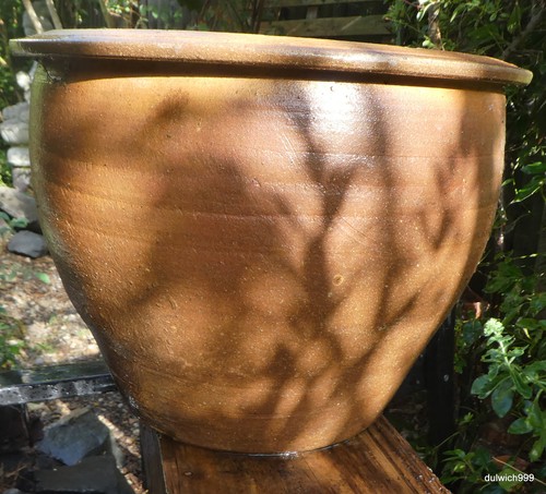 Large traditional terracotta - traditional,