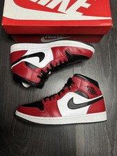 Nike Jordan 1 Mid Chicago Toe