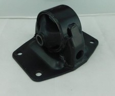 TOYOTA HIACE REAR ENGINE MOUNT