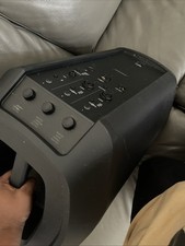 Bose L1 Pro 8 Portable Line Array System with Bluetooth  DJ Speaker + Carry Case