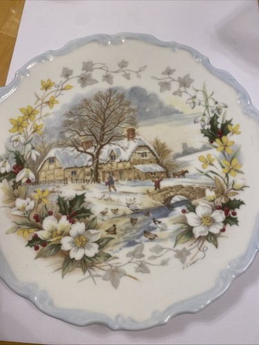 Royal albert winter - plate, side