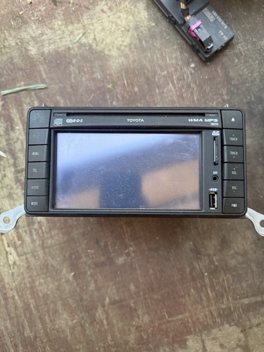 2010 toyota avensis - toyota, stereo
