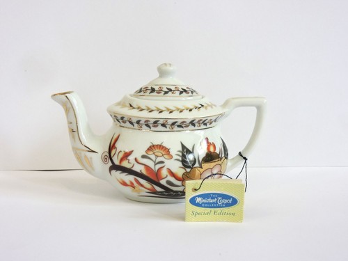 The miniature teapot - miniature,