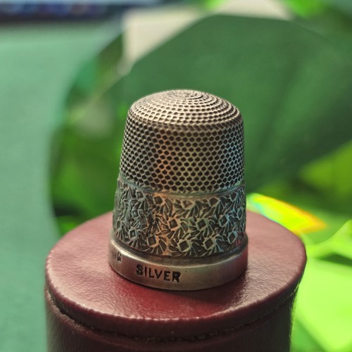 Vintage sterling silver - silver, sewing
