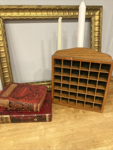 Lovely vintage hole - lovely,