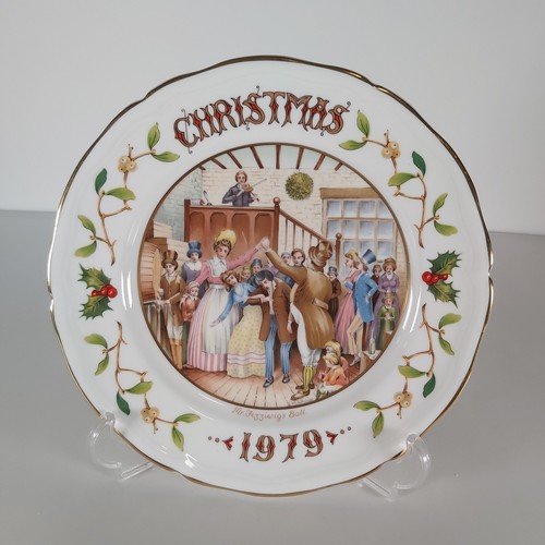 Aynsley christmas plate - christmas,