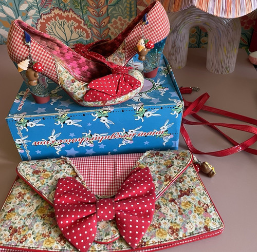 Irregular choice charm bow - choice,