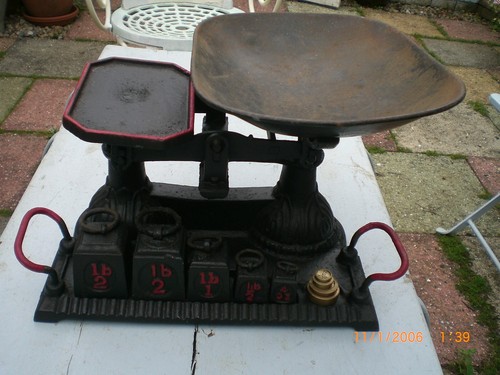 Antique cast iron shop - ,
