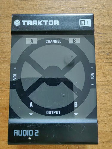 Traktor audio soundcard - 2, dj