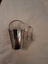 SILVER ICE BUCKET WITH ICE