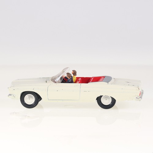 Dinky toys 115 plymouth - gb,