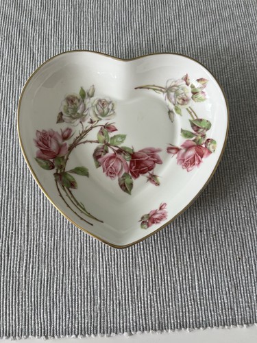 Vintage aynsley elizabeth rose - vintage,