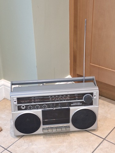 Toshiba radio cassette 80s - cassette, rt-80s