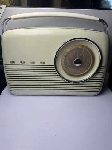 Vintage bush tr82c - vintage, portable