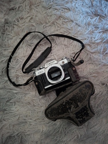 Canon slr 35mm film - canon, ae-1