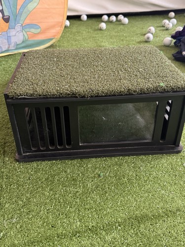 Golf simulator projector floor - projector,